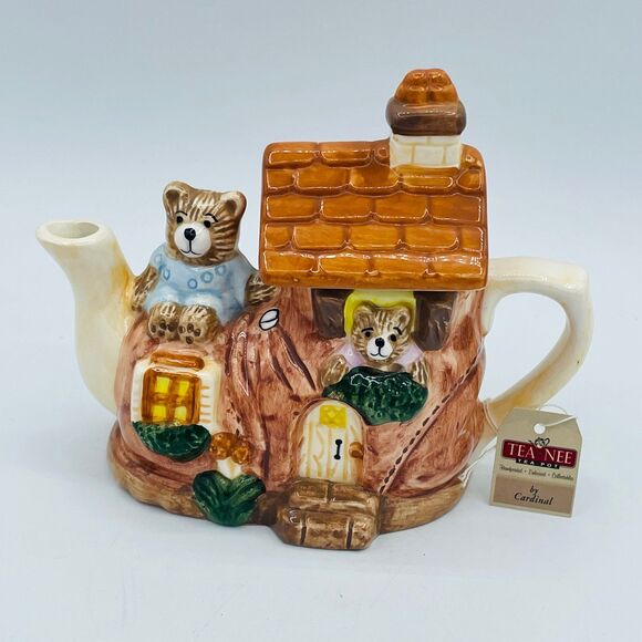 Vintage Hand Painted Tea Nee Miniature Teapot Shoe House w/ Teddy Bears Cardinal - Picture 1 of 8